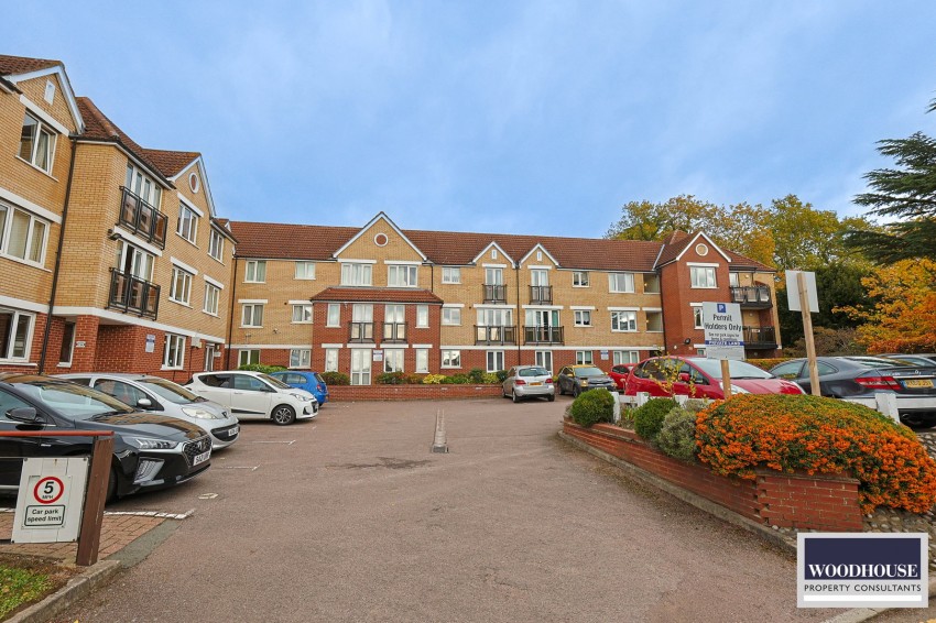 Images for Turners Hill, Cheshunt, Hertfordshire EAID:3131305421 BID:11055924