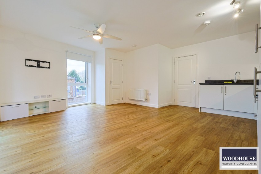 Images for Hazlemere Marina, Waltham Abbey, Hertfordshire EAID:3131305421 BID:11055924