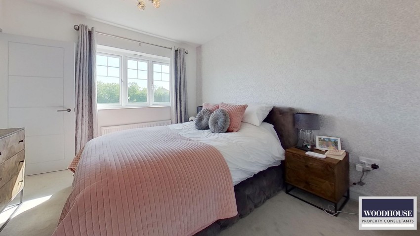 Images for Godfrey Crescent, Goffs Oak, Hertfordshire EAID:3131305421 BID:11055924