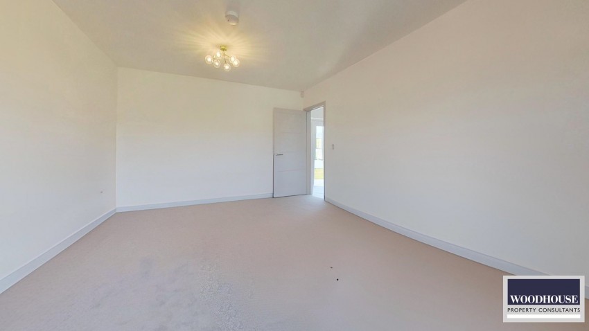 Images for Godfrey Crescent, Goffs Oak, Hertfordshire EAID:3131305421 BID:11055924