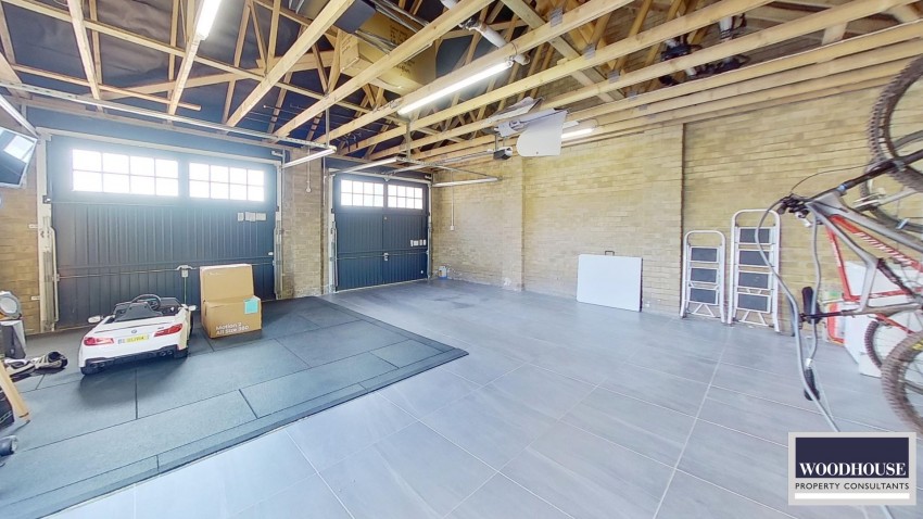 Images for Godfrey Crescent, Goffs Oak, Hertfordshire EAID:3131305421 BID:11055924