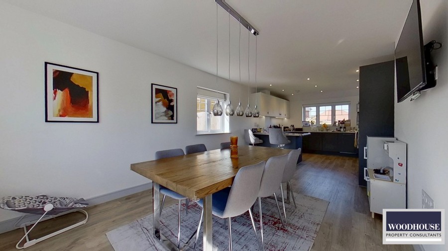 Images for Godfrey Crescent, Goffs Oak, Hertfordshire EAID:3131305421 BID:11055924