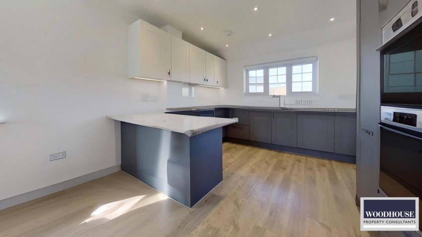 Images for Godfrey Crescent, Goffs Oak, Hertfordshire EAID:3131305421 BID:11055924