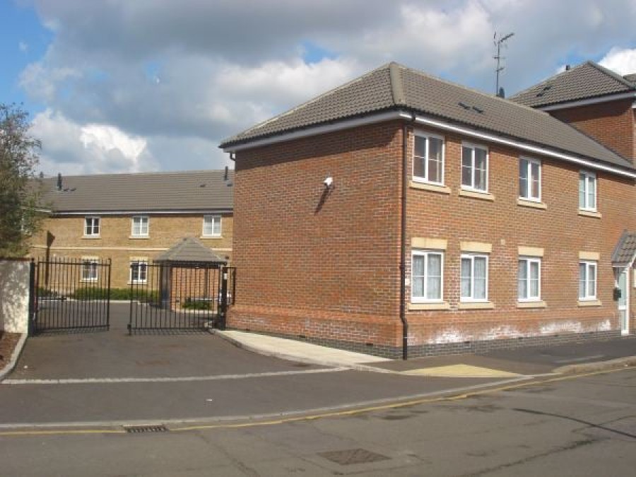 Images for Glebe Court  Clarendon Road, Cheshunt, Hertfordshire EAID:3131305421 BID:11055924