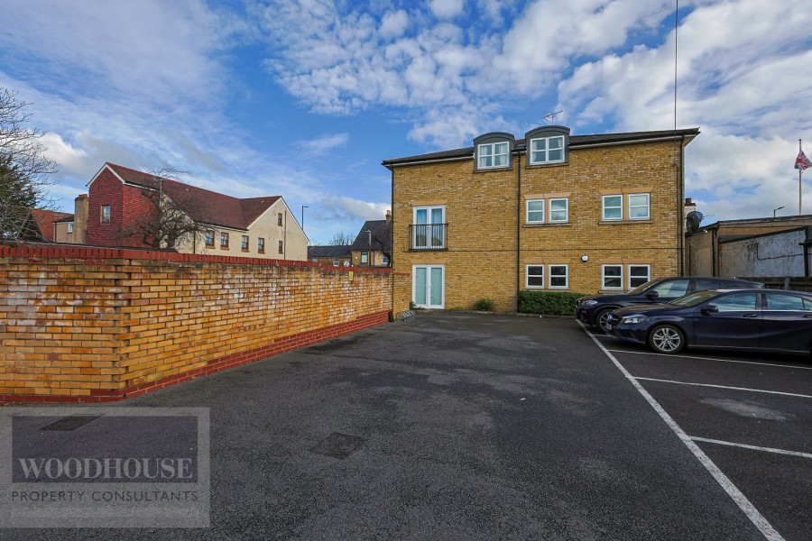 Images for Montayne Road, Cheshunt, Hertfordshire EAID:3131305421 BID:11055924