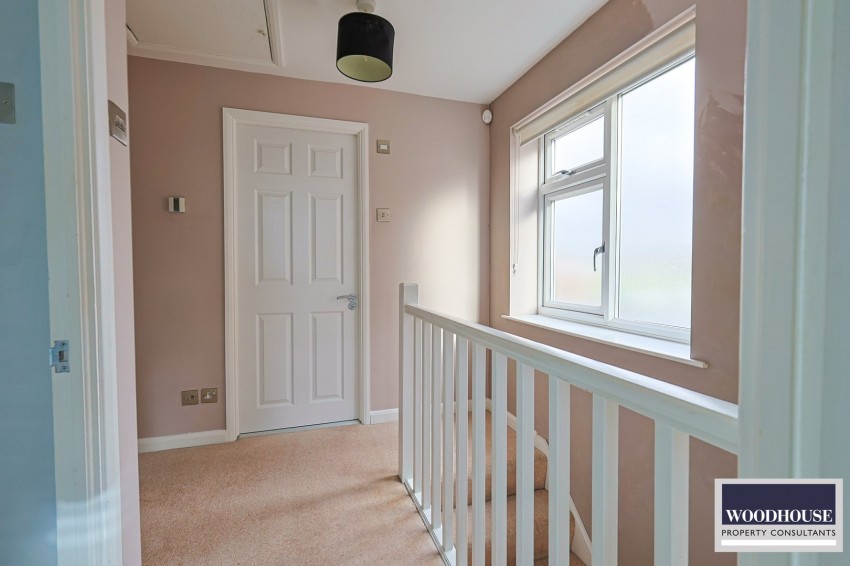 Images for Cadmore Lane, Cheshunt, Hertfordshire EAID:3131305421 BID:11055924