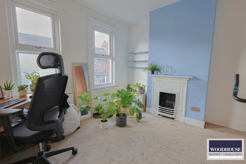 Images for Cadmore Lane, Cheshunt, Hertfordshire EAID:3131305421 BID:11055924