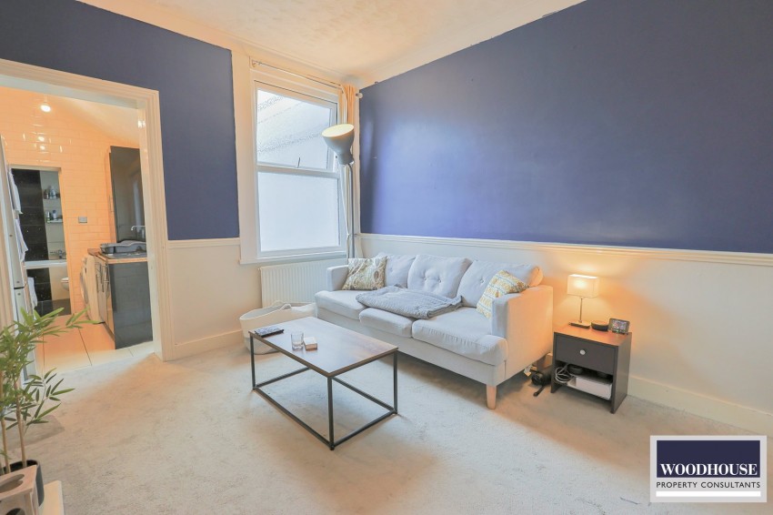 Images for Cadmore Lane, Cheshunt, Hertfordshire EAID:3131305421 BID:11055924