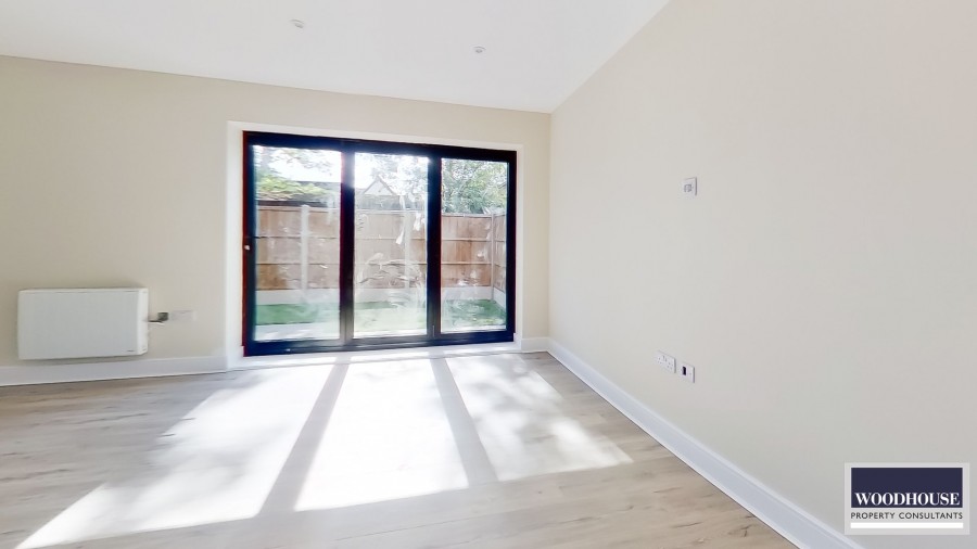 Images for Cheshunt, Hertfordshire EAID:3131305421 BID:11055924