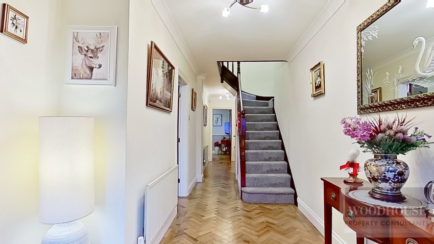 Images for Cheshunt, Waltham Cross, Hertfordshire EAID:3131305421 BID:11055924