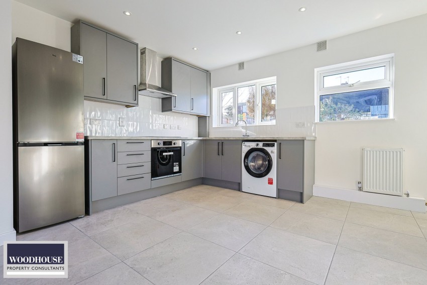 Images for Charnwood Road, Enfield, Greater London EAID:3131305421 BID:11055924