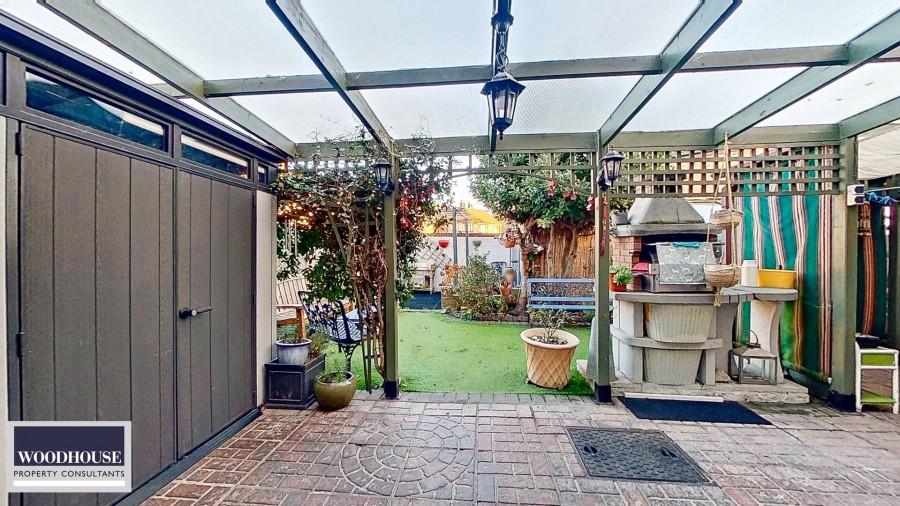 Images for Ashdown Crescent, Cheshunt, Hertfordshire EAID:3131305421 BID:11055924