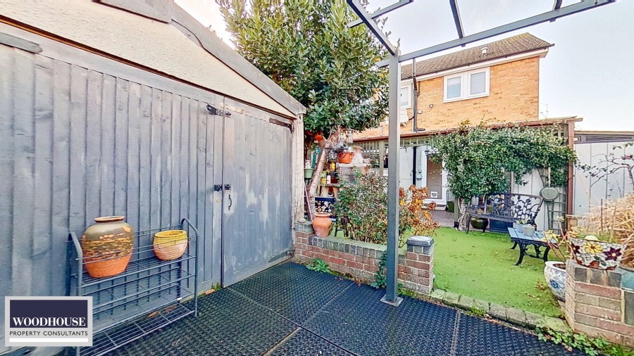 Images for Ashdown Crescent, Cheshunt, Hertfordshire EAID:3131305421 BID:11055924