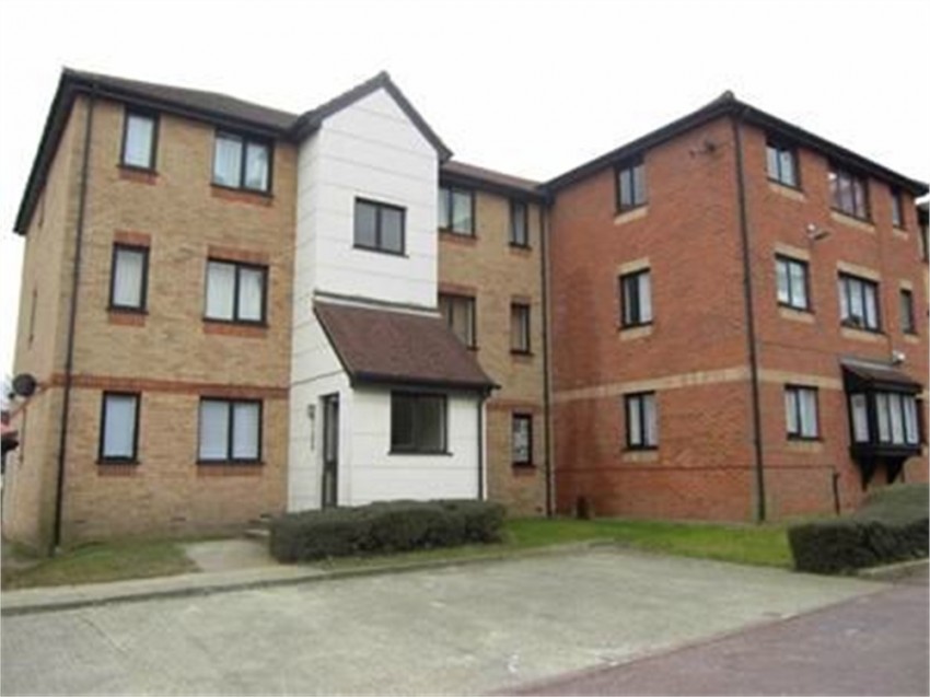 Images for Magpie Close, Enfield, Greater London EAID:3131305421 BID:11055924
