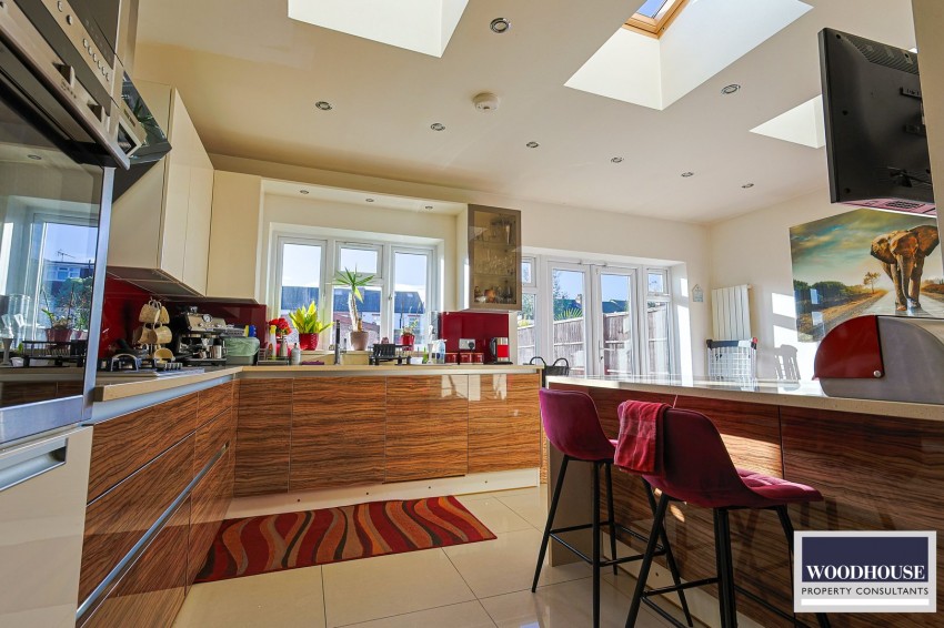 Images for Dorchester Avenue, London EAID:3131305421 BID:11055924