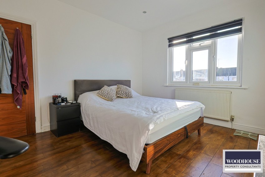 Images for Dorchester Avenue, London EAID:3131305421 BID:11055924