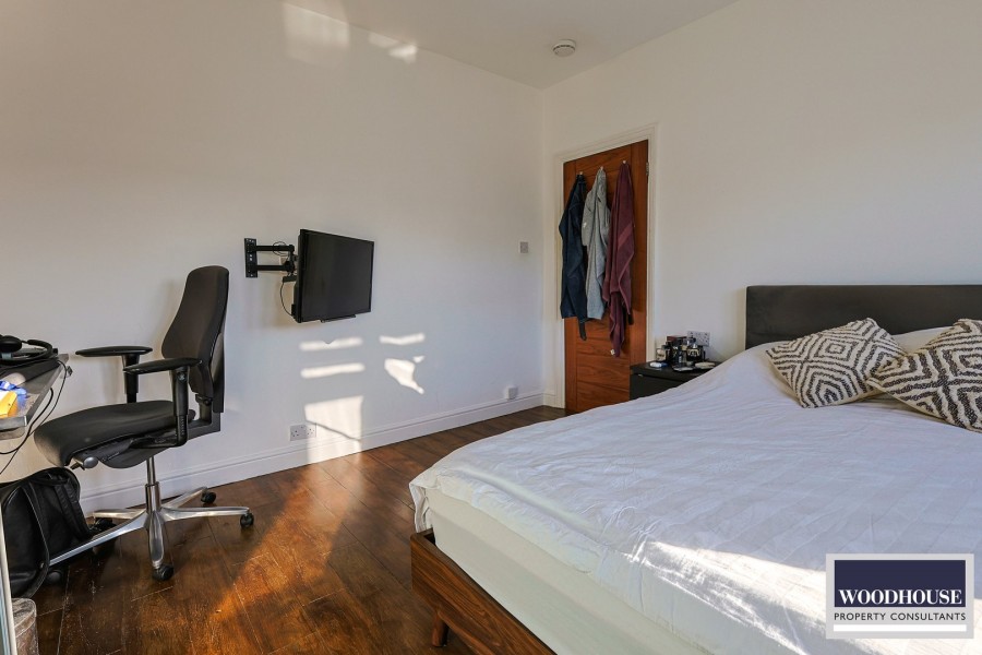 Images for Dorchester Avenue, London EAID:3131305421 BID:11055924