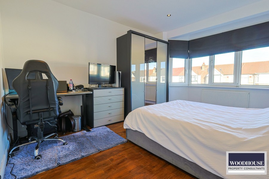 Images for Dorchester Avenue, London EAID:3131305421 BID:11055924