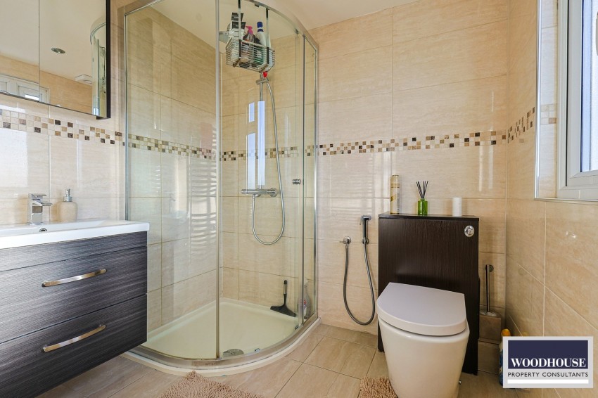 Images for Dorchester Avenue, London EAID:3131305421 BID:11055924