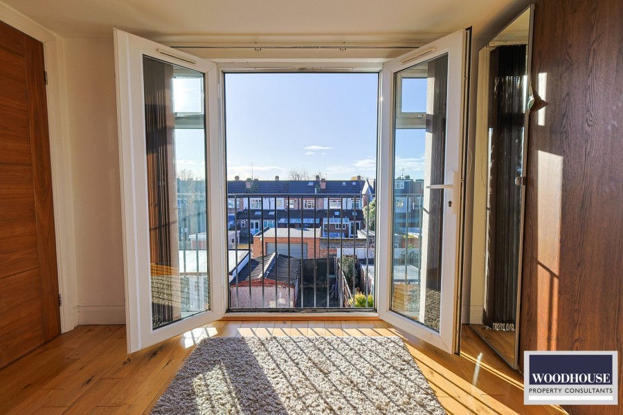 Images for Dorchester Avenue, London EAID:3131305421 BID:11055924