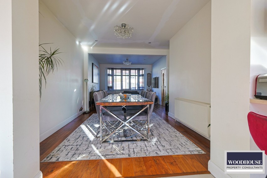 Images for Dorchester Avenue, London EAID:3131305421 BID:11055924