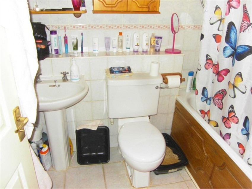 Images for Waltham Cross, Herts EAID:3131305421 BID:11055924