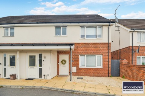 Beazley Court, Cheshunt, Hertfordshire