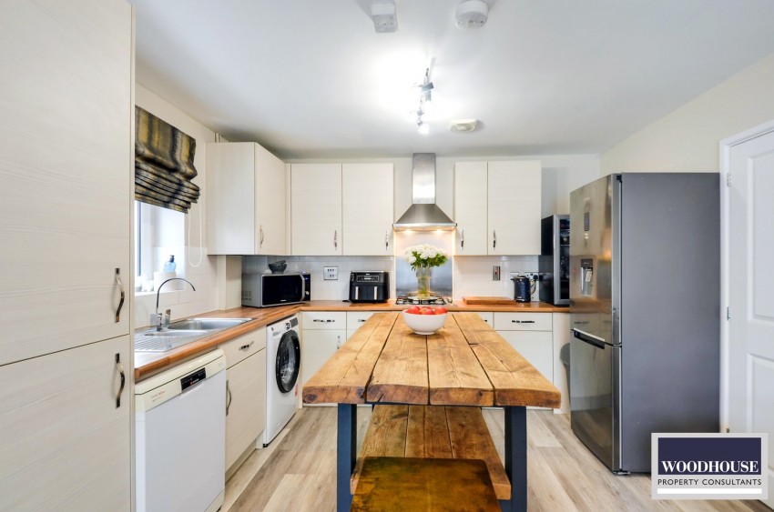 Images for Beazley Court, Cheshunt, Hertfordshire EAID:3131305421 BID:11055924