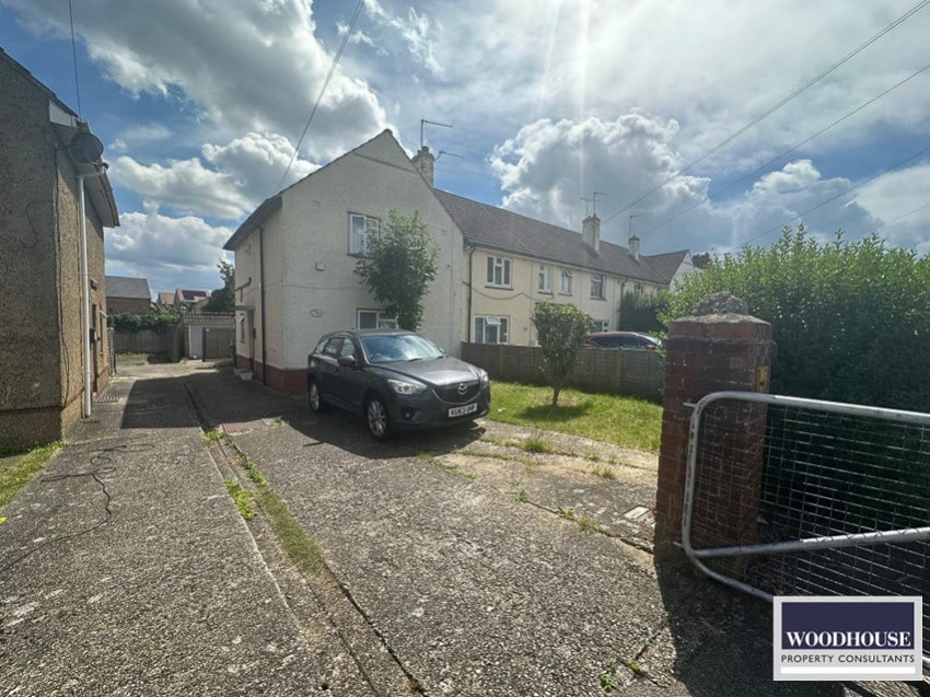 Images for Eastern Avenue, Waltham Cross, Hertfordshire EAID:3131305421 BID:11055924