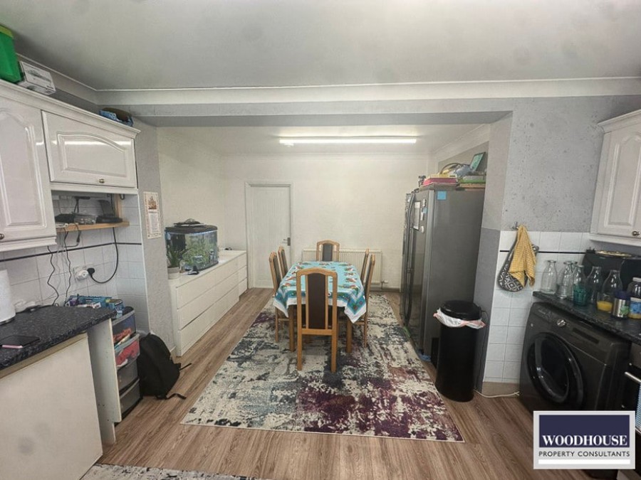 Images for Eastern Avenue, Waltham Cross, Hertfordshire EAID:3131305421 BID:11055924