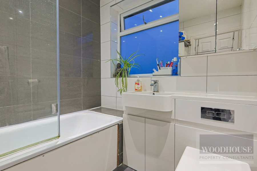 Images for College Road, Cheshunt, Hertfordshire EAID:3131305421 BID:11055924