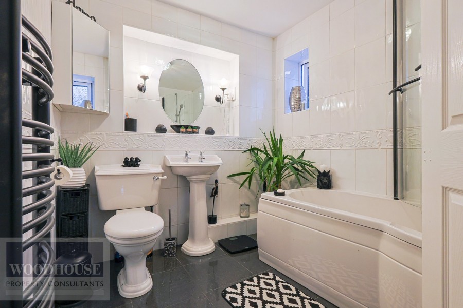 Images for Palmers Way, Cheshunt, Hertfordshire EAID:3131305421 BID:11055924