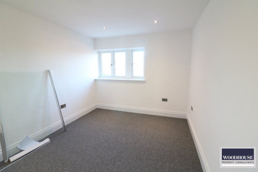 Images for Farm Close, Cheshunt, Hertfordshire EAID:3131305421 BID:11055924