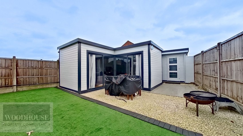 Images for Rushleigh Avenue, Cheshunt, Hertfordshire EAID:3131305421 BID:11055924