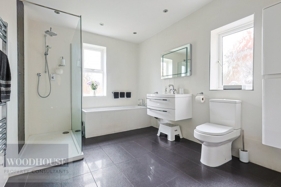 Images for King Edward Road, Waltham Cross, Hertfordshire EAID:3131305421 BID:11055924