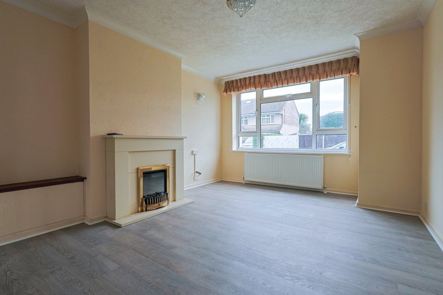 Images for Gibbs Close, Cheshunt, Hertfordshire EAID:3131305421 BID:11055924