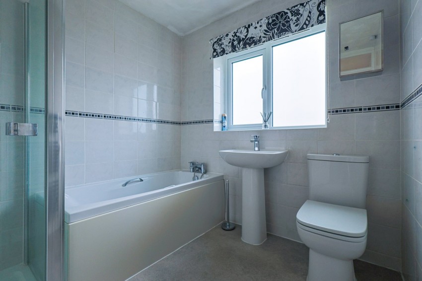 Images for Gibbs Close, Cheshunt, Hertfordshire EAID:3131305421 BID:11055924