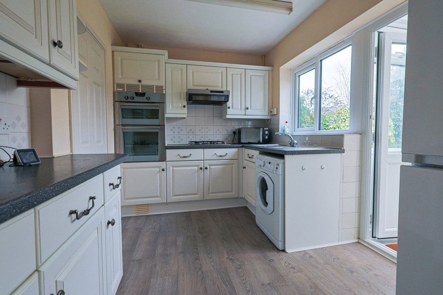 Images for Gibbs Close, Cheshunt, Hertfordshire EAID:3131305421 BID:11055924