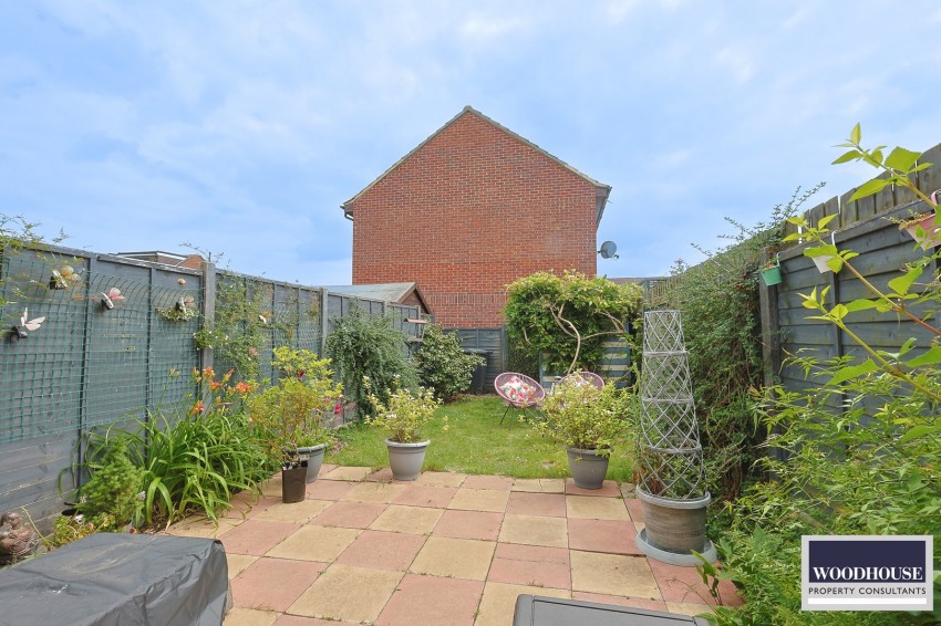 Images for Cheshunt, Waltham Cross, Hertfordshire EAID:3131305421 BID:11055924