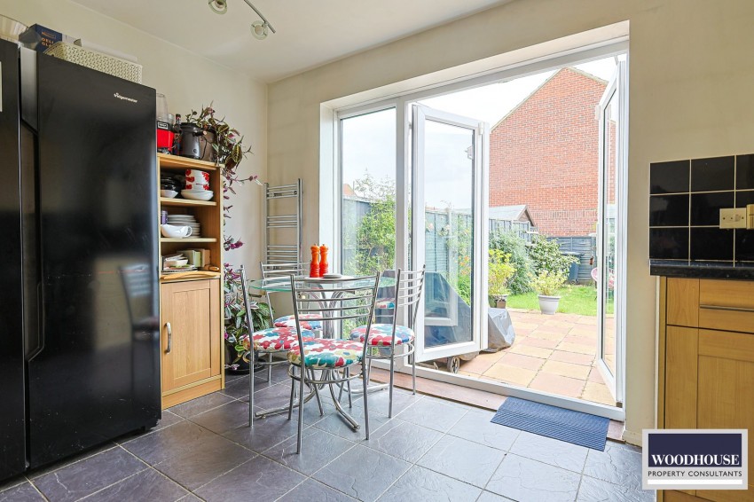 Images for Cheshunt, Waltham Cross, Hertfordshire EAID:3131305421 BID:11055924