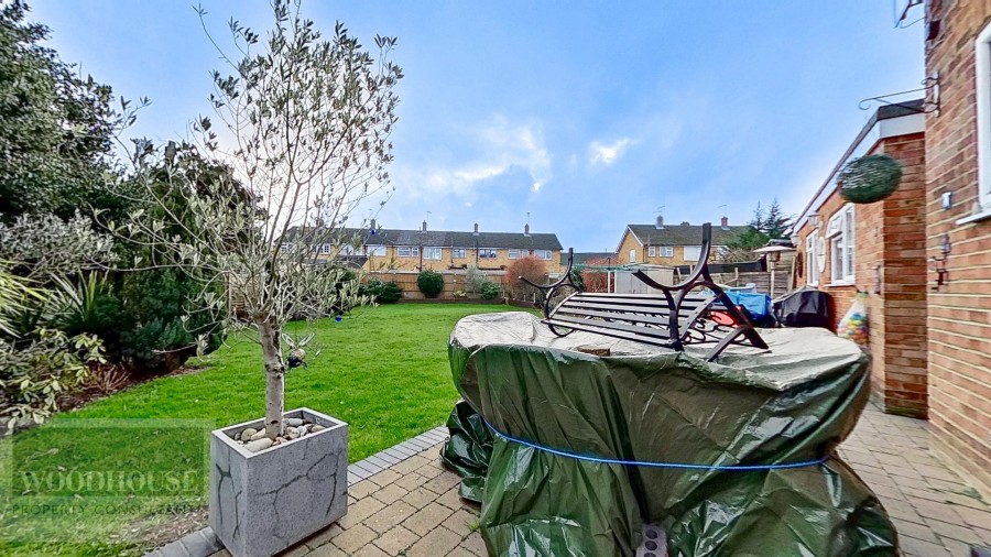 Images for Bromleigh Close, Cheshunt, Hertfordshire EAID:3131305421 BID:11055924