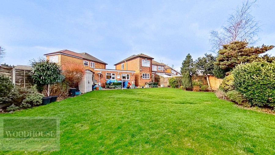 Images for Bromleigh Close, Cheshunt, Hertfordshire EAID:3131305421 BID:11055924