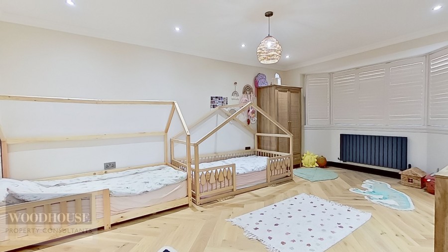 Images for Cuffley, Potters Bar, Hertfordshire EAID:3131305421 BID:11055924