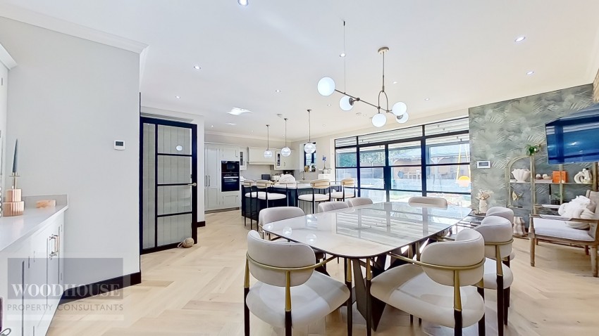 Images for Cuffley, Potters Bar, Hertfordshire EAID:3131305421 BID:11055924