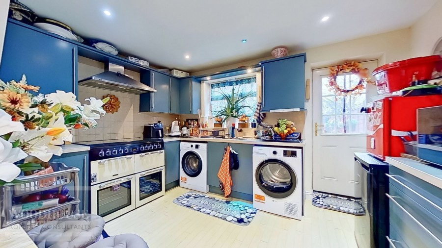 Images for Glen Luce, Cheshunt, Hertfordshire EAID:3131305421 BID:11055924