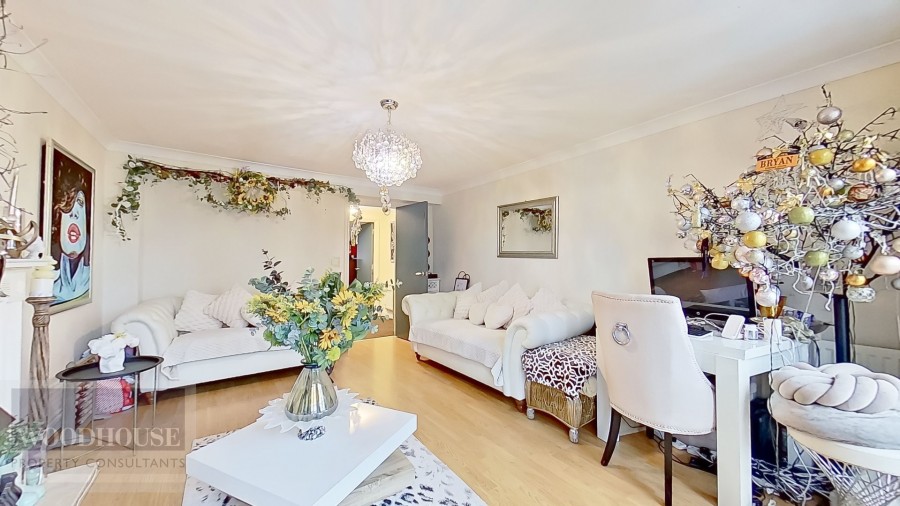 Images for Glen Luce, Cheshunt, Hertfordshire EAID:3131305421 BID:11055924