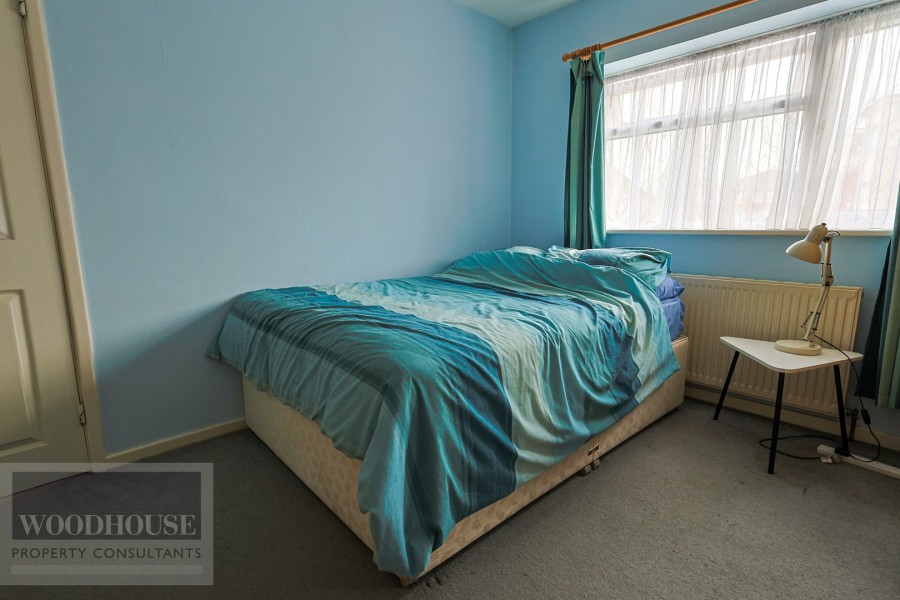 Images for Edinburgh Crescent, Waltham Cross, Hertfordshire EAID:3131305421 BID:11055924