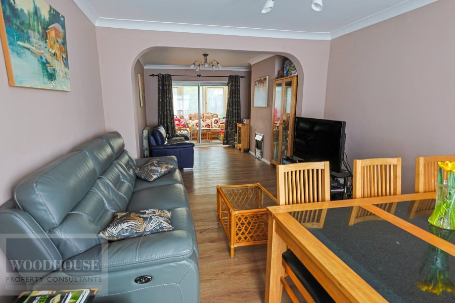 Images for Edinburgh Crescent, Waltham Cross, Hertfordshire EAID:3131305421 BID:11055924
