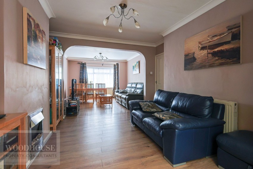 Images for Edinburgh Crescent, Waltham Cross, Hertfordshire EAID:3131305421 BID:11055924