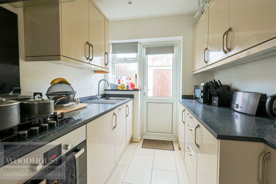 Images for Edinburgh Crescent, Waltham Cross, Hertfordshire EAID:3131305421 BID:11055924